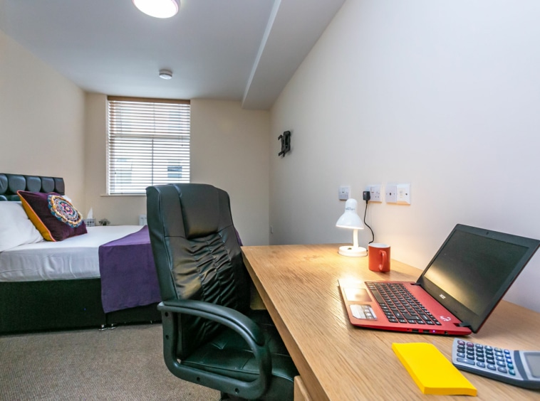 The Jazz Bar and Guild Tavern, student apartments to rent in Preston