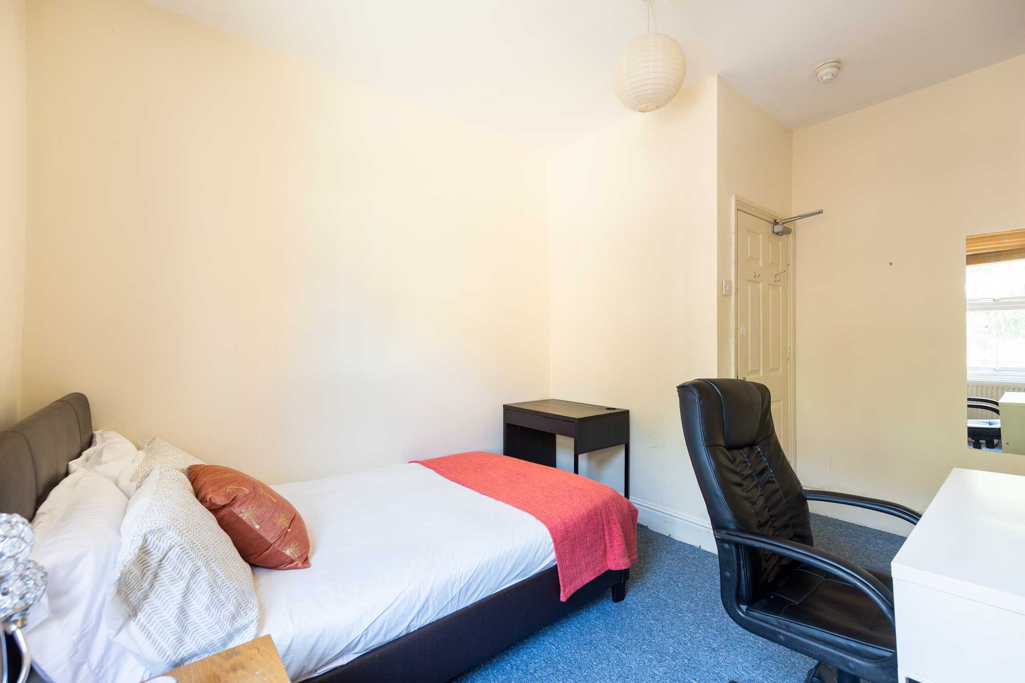 7 Bed House to rent to students at 89 Wells Road, Bath BA2 3AN