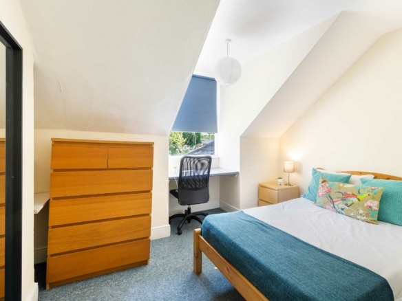 7 Bed House to rent to students at 89 Wells Road, Bath BA2 3AN