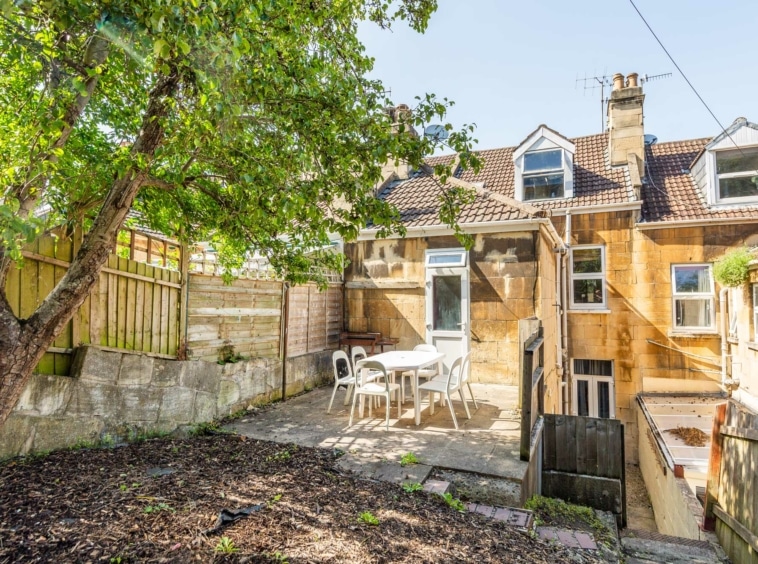 7 Bed House to rent to students at 89 Wells Road, Bath BA2 3AN