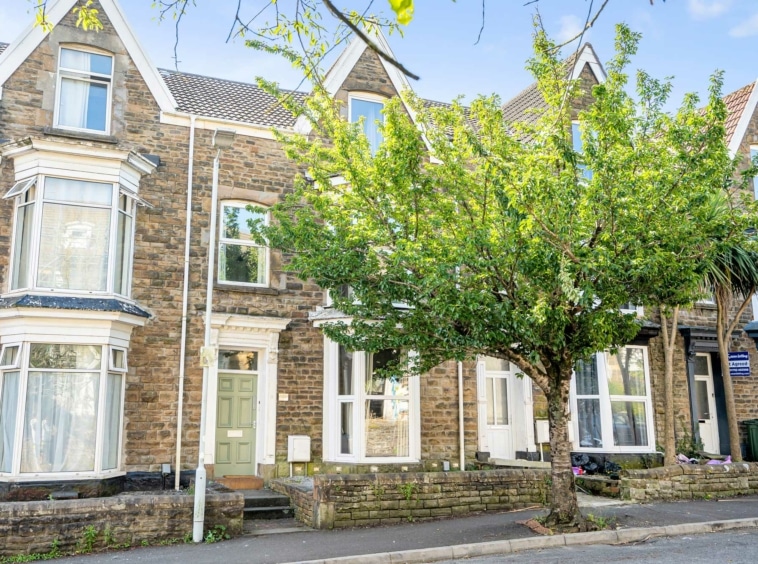 Student house for rent at 13 St Albans Road, Brynmill, Swansea