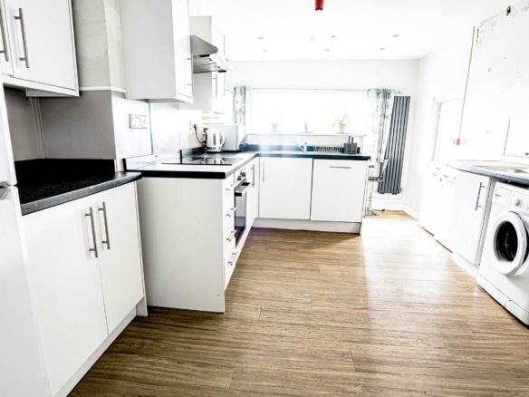 Student house for rent at 13 St Albans Road, Brynmill, Swansea
