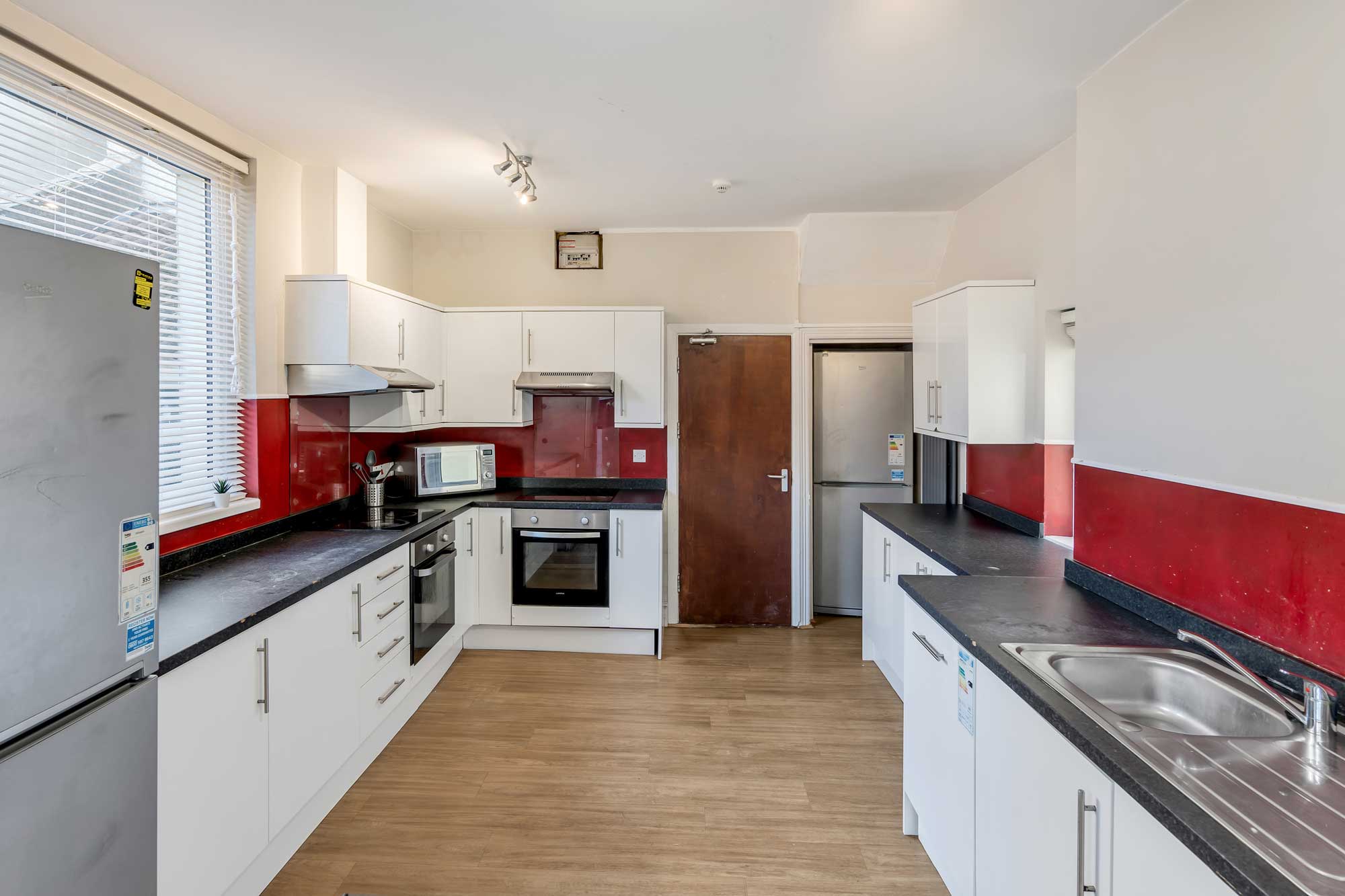 10 bedroom student house to rent in Uplands, Sketty Road, Swansea SA2 0LJ