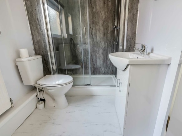 10 bedroom student house to rent in Uplands, Sketty Road, Swansea SA2 0LJ