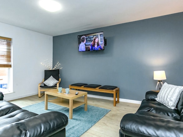 5 Bedrooms, 1st Floor Flat to rent to students at The Guild Tavern, Preston 20-22 Tithebarn Street, Preston PR1 1DL