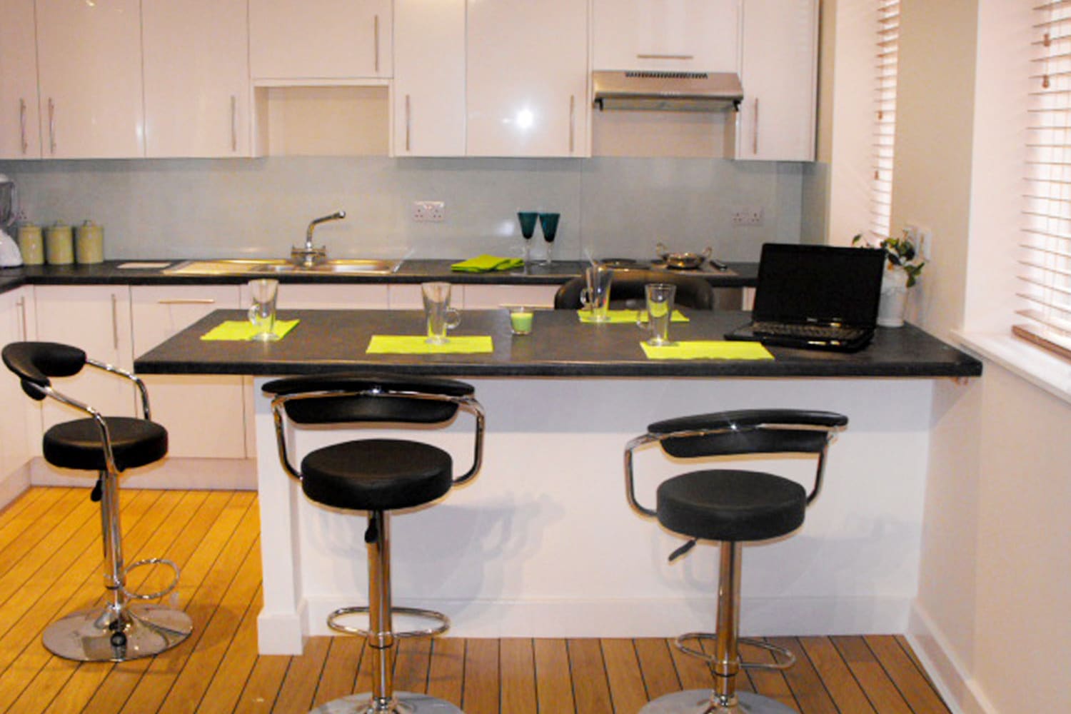 Student flats at The Jazz Bar in Preston, 4 bedrooms third floor flat
