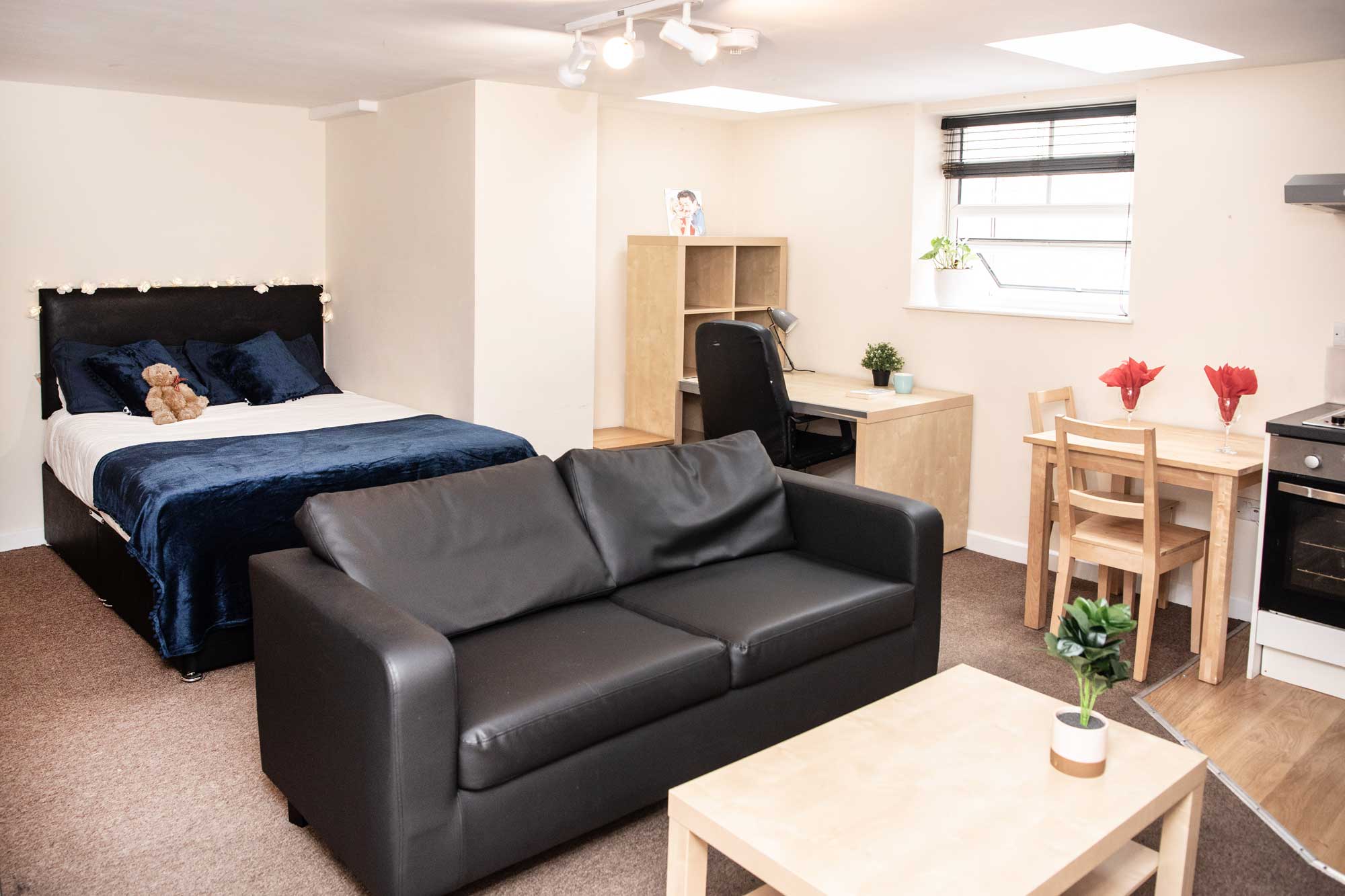 Student flat at The Mutley Tavern, one bedroom studio apartment in Plymouth